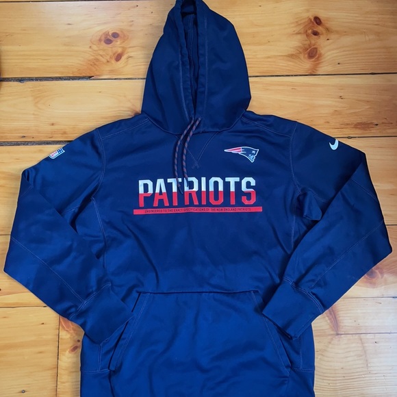 Nike Patriots Sweatshirt - Picture 2 of 4